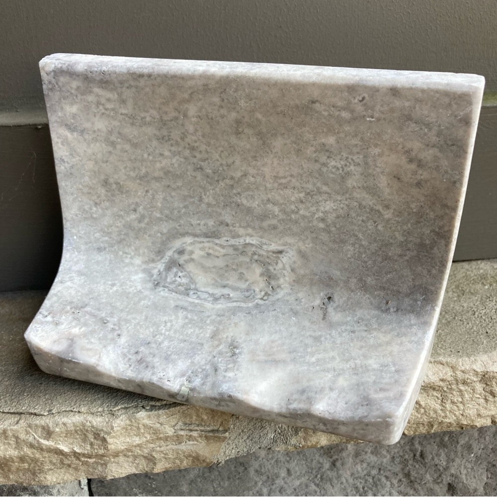 🌲 Travertine Soap Dish, Natural Stone. NWOT.